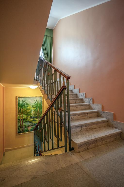 Hotel Murano 罗萨诺 外观 照片